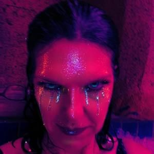 Meet your Posher, Alice